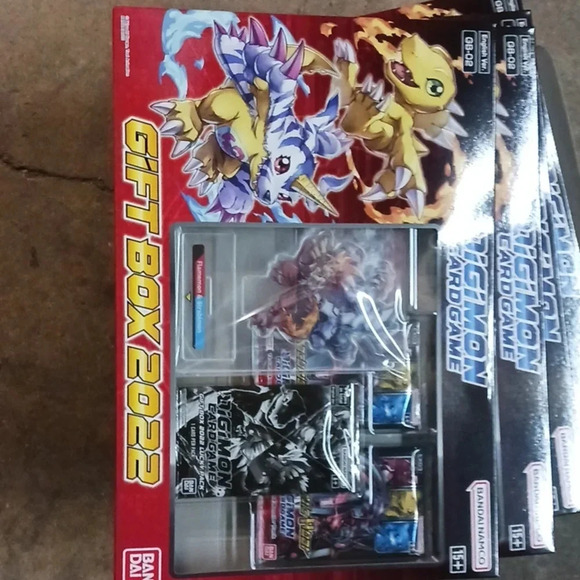 digimon card game gift box 2022 Game: (GB-02) providing a total of 48 cards to add to your collection Digimon Card Game - Gift